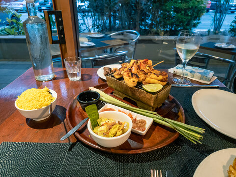 assorted seafood braised