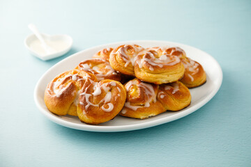 Homemade buns with lemon glaze