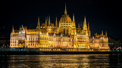 Fototapeta premium Hungarian Parliament Building during nighttime, Budapest, Hungary 