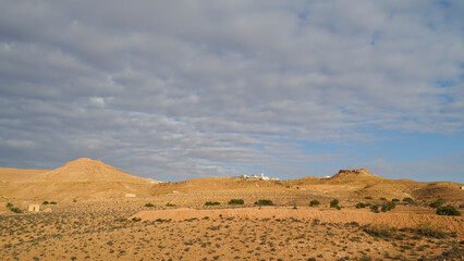 Ksar Al-Kharashifa,governatorato di Tataouine, Tunisia, resti del villaggio fortificato Berbero...