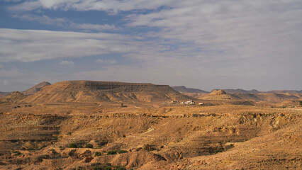 Ksar Al-Kharashifa,governatorato di Tataouine, Tunisia, resti del villaggio fortificato Berbero...