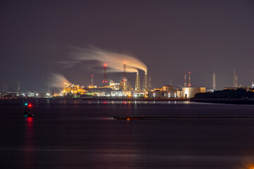Fototapeta premium 衣浦港工場夜景