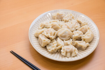 Handmade Chinese Meat Dumpling with Fresh Ingredient for Cooking