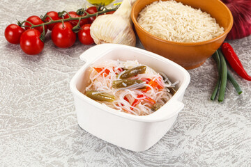 Asian glass rice noodle with vegetables