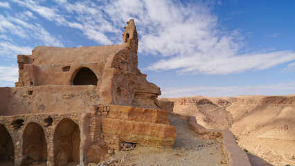 Ksar Chenini,governatorato di Tataouine, Tunisia, resti del tipico villaggio fortificato Berbero...