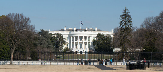 Naklejka premium The White House – Iconic American Landmark