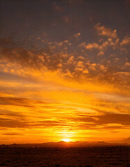 Fototapeta premium Golden Hour Glowing Sky