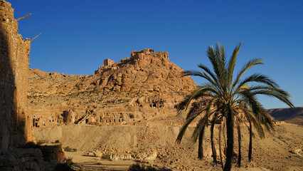 Ksar Douiret,governatorato di Tataouine, Tunisia, resti del tipico villaggio fortificato Berbero...
