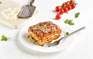Lasagna with bolognese sauce and ricotta cheese