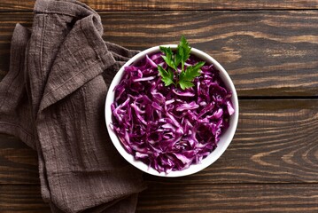 Red cabbage in bowl