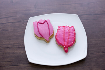 tulip Cookies on the wood