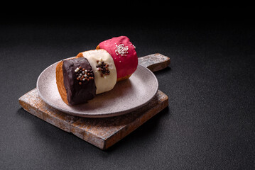 Round sweet New York roll croissant with several flavors cream filling