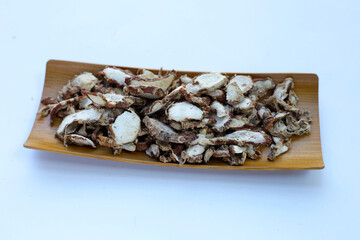 Kaempferia galanga rhizome, Dried herb slices