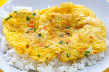 Thai style omelet with rice