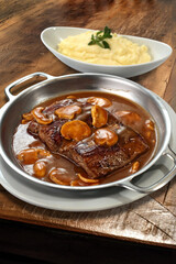 File Madeira Champignon Sauce and Puree