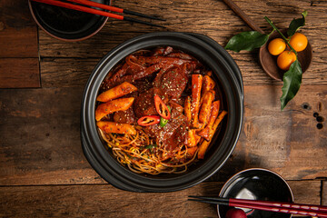 Steamed spicy ribs in the pot