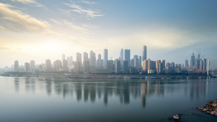 Obraz premium Majestic City Skyline Reflected in Serene Waters