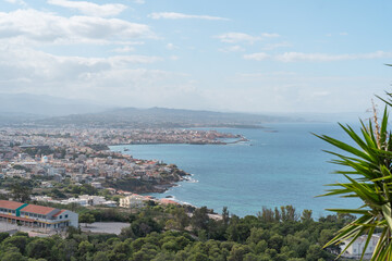 Obraz premium A stunning view over Chania in Crete.