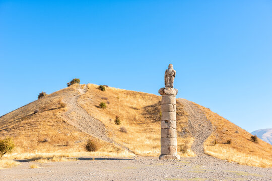 Eagle statue on the southern pillar in front of the Karakus Tumulus, memorial grave of the Commagene Royal Family, close to Adiyaman, Turkey,
