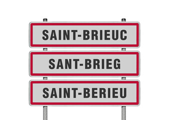 Saint-Brieuc, Sant-Brieg, Saint-Berieu, panneau entrée d'agglomération, (symbolique)