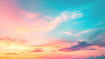 Obraz premium Pastel Sky Hues at Sunset Cloudscape