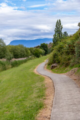 walking path jordan river trail near Pontville with mount wellington, Kunanyi in background