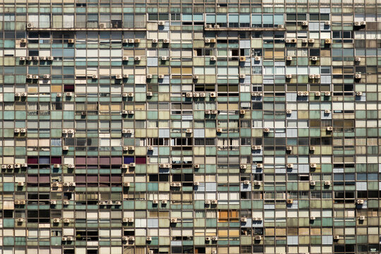 ventanas de edificio como mosaico arquitectonico