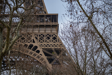 Element konstrukcji Wieży Eiffla w Paryżu