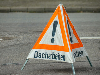 Achtung Dacharbeiten