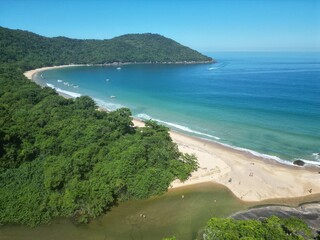 Fototapeta premium praia na ilha grande brasil