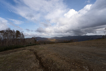 紅葉で有名な札幌国際スキー場の頂上からの様子