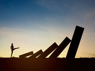 Small problems become big problems, businessmen topple dominoes