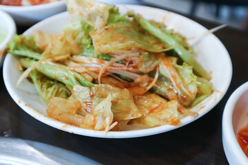 kimchi salad , gimchi salad or vegetable salad