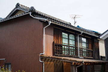 日本の岡山県岡山市庭瀬の歴史ある美しい風景