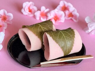 桜もち　ひな祭りのイメージ