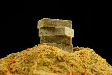 Instant bouillon and spice mix in cubes and powder