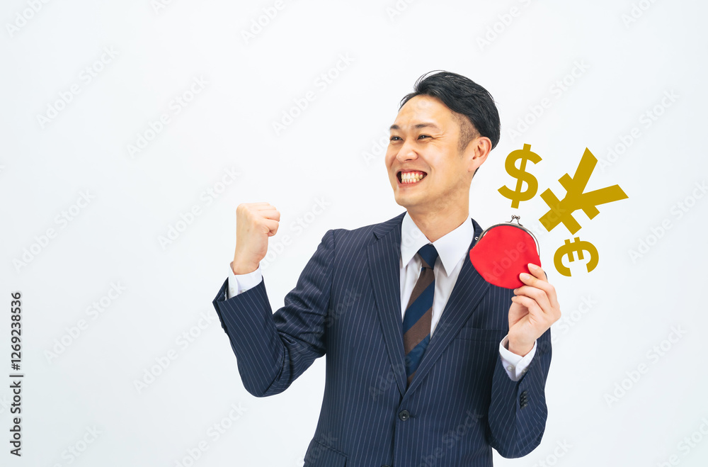 Poster お金、マネー、ガッツポーズ、ボーナス、貯金、現金、副業、収入、ビジネス、嬉しい、喜ぶ、キャンペーン、セール、キャッシュバック、外貨、FX、為替、越境EC、営業、応援、ミドルエイジ、中年、男性、日本人、おじさん、ビジネスマン、ビジネスパーソン、スーツ、仕事、会社員、サラリーマン、白バック、切り抜き、コピースペース、広告、財布、銀行、ラッキー、チャンス、笑顔、期待、貯蓄、給料、節税、金融、財テク、儲か
