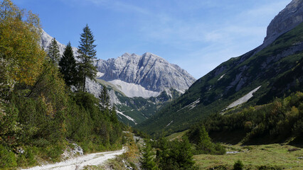 Fototapeta premium Stempeljoch Wilde Bande Steig at Karwendel mountains on Karwendel Hohenweg, Austria