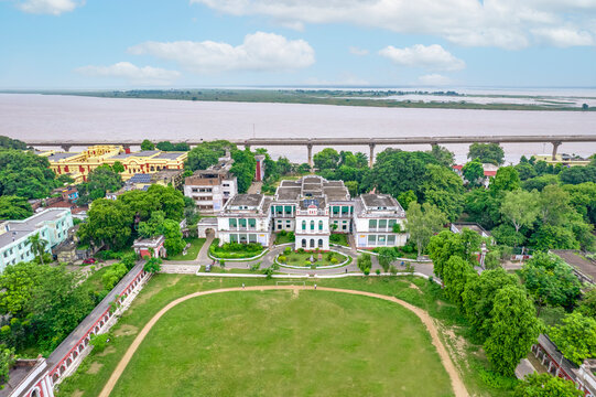 Patna College, established in 1863, is one of Bihar&rsquo;s oldest educational institutions. Known for its colonial architecture, historic campus, and academic legacy, it remains a landmark of higher learni