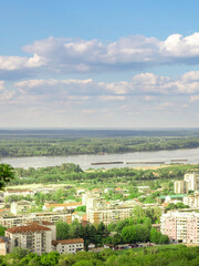 Obraz premium City view with a river running through it