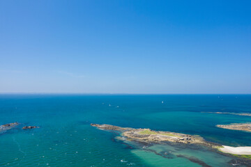 Fototapeta premium The tip of Conguel and the islet of Toul Bihan in Quiberon in Europe, France, Brittany, Morbihan, Quiberon, in summer, on a sunny day.