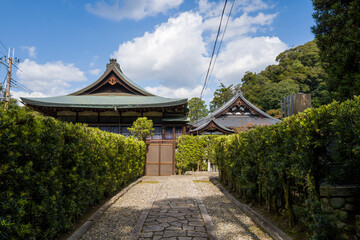 The entrance to the Chioningu cemetery at Chion-in temple in Kyoto in Asia, Japan, Kansai, Kyoto, in summer on a sunny day.