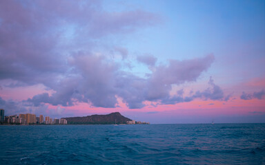 Diamond Head Sunset in Waikiki, Honolulu, Hawaii