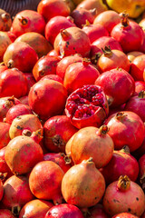 Asia, India, Delhi, New Delhi. Pomegranates at fruit market.