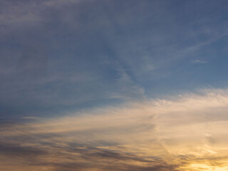 2月の夕暮れの空と雲25