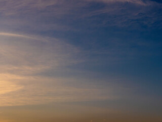 2月の夕暮れの空と雲41