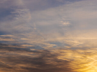 2月の夕暮れの空と雲45