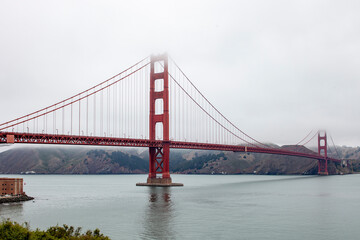 Golden Gate bridge on a foggy morning