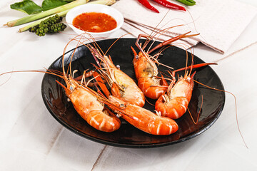 Boiled tiger prawn with sauce