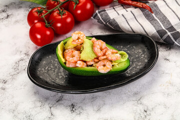 Dietary avocado cut with prawn